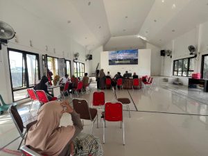 Wujudkan Layanan Pajak Efisien: Pemutakhiran PBB-P2 serta Edukasi Pembayaran Digital QRIS di Desa Bumi Harapan